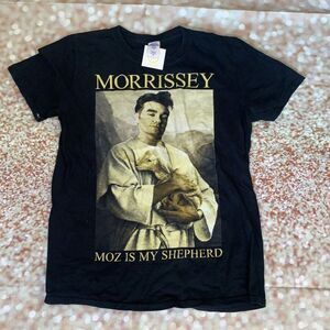 Graphic tee Women Size Medium